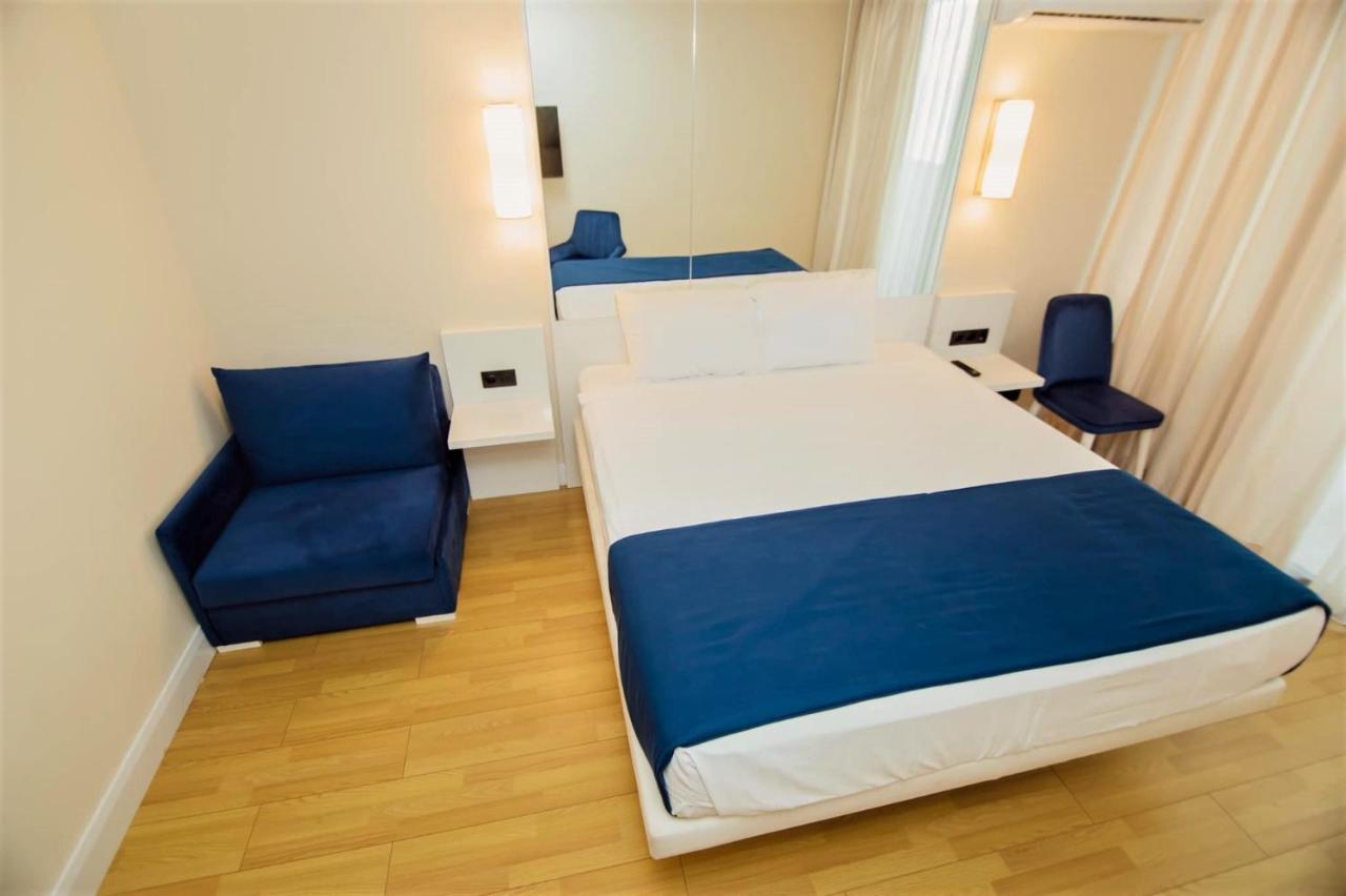 Orbi City Sea View - Special Category Aparthotel Batoemi Buitenkant foto