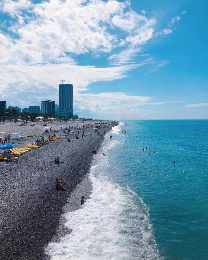 Orbi City Sea View - Special Category Aparthotel Batoemi Buitenkant foto